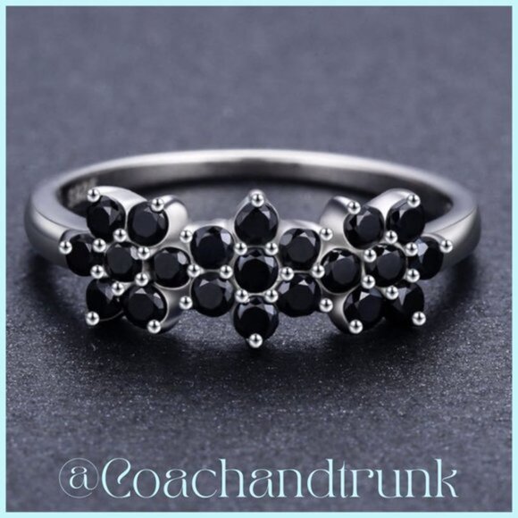 Black Spinel Prong Set 3 Flower Sterling Silver Band Ring Size 7 - Picture 3 of 5